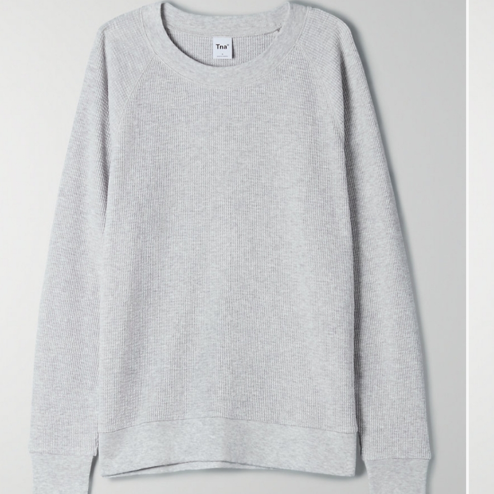 Aritzia thermal top, light speckled gray